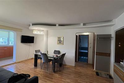 Inchiriere apartament 3 camere modern cu parcare in Zorilor- str Meteor, Cluj-Na - 1