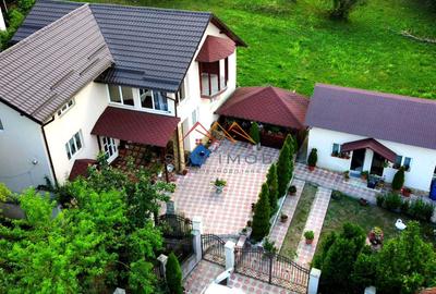 Casa 4 camere, anexe, recent renovata, foisor, teren 781mp, Izvoru, DB - 2