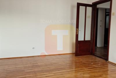 3 camere ultracentral – Piatra Neamț, etaj 4, balcon 7.9 mp - 11