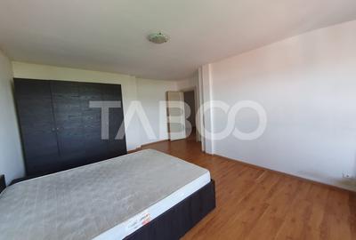 Apartament 3 camere decomandat 80 mp +  balcon cu scara interioara - 3
