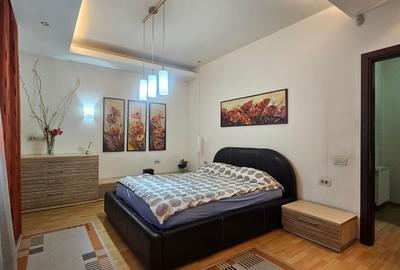 Baneasa - vila 2006, 10 camere, 5 bai, garaj și curte liberă 710 mp! - 4