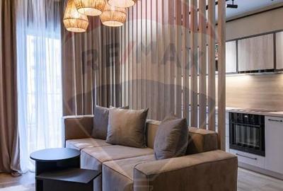 Apartament cu 2 camere decomandat, mobilat în Central