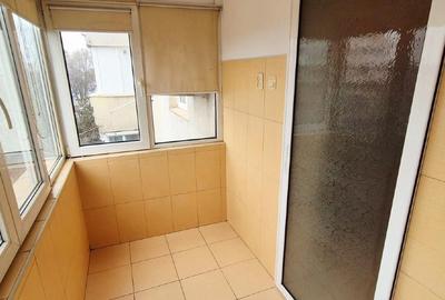 Apartament cu 2 camere decomandat în Km 5