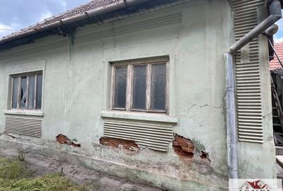 Casa veche de vanzare in Alba Iulia - 2