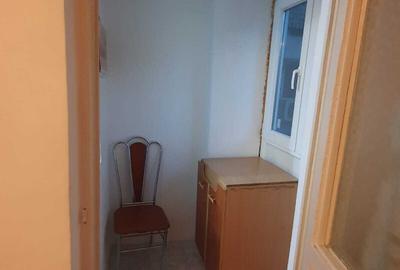 Garsoniera, 5 minute, metrou, piata, parc Crangasi, tramvai 41, strada Padureni - 10
