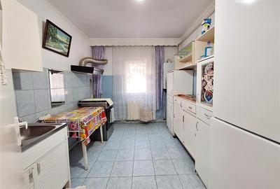 Apartament cu 3 camere, 55 mp utili  | Etaj 1, balcon si centrala– Zona Mioritei - 7