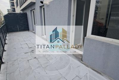 Apartament cu 4 camere decomandat în Titan