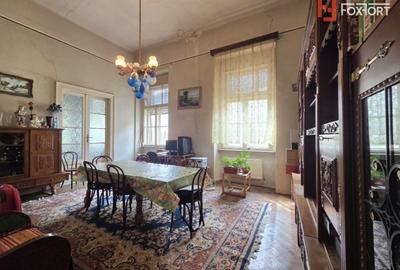 Apartament spatios 256 mp zona Teatru Arad - garaj inclus - comision 0% - 1