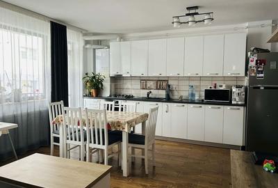 Apartament 3 camere, mobilat și utilat, doua balcoane, parcare. - 1
