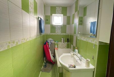 Apartament cu 2 camere nedecomandat, mobilat în Mircea cel Bătrân