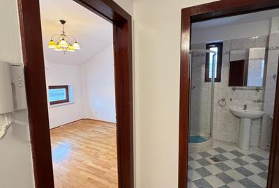 Închiriere Vila Eleganta Vecinătatea Pieței Floreasca - Modernitate și Confort - 9