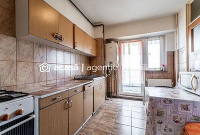 79.900 € | Vlaicu (între UTA și Lebăda) | 2 camere decomandat | lift - 4