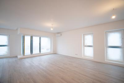 Apartament cu 3 camere în Obor