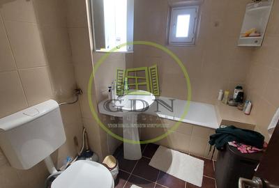 Apartament doua camere decomandat, etajul 1, Cartier Rovine, zona Penny - 4
