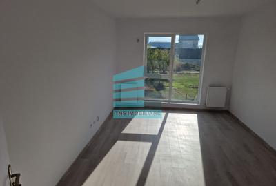 Apartament cu 2 camere decomandat în Titan