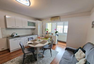 Apartament deosebit cu 3 camere | Calea Sagului - 2