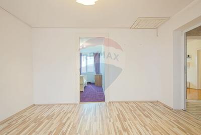 COMISION 0 | Apartament 4 camere + Curte | Zona Tractorul - 9