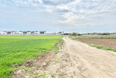 Teren intravilan 4657 mp, deschidere 30 ml, Ostratu, strada Lotusului - 11