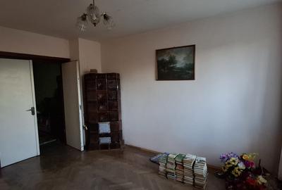 Vand ap. cu 2 cam.in zona P-ta Armatei - 7