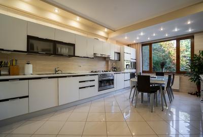 Vila multi-family home cu piscină și ponton privat- Lacul Morii - 5