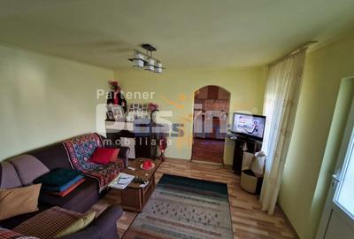 VAND CASA MOBILATA SI UTILATA + GRADINA + TEREN, ZONA LINISTITA, DEJ - 2