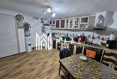 Casa Individuala | 2 Corpuri | 4 Camere | 100 MPU | Saliste - 8