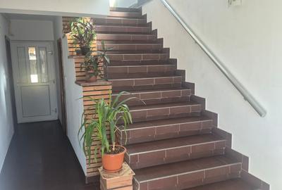 Casa 4 camere - Faleza Nord/Delfinariu - 220.000 euro (Cod E11) - 4