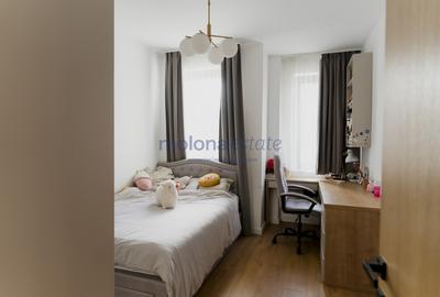 Proprietate rezidențială, cu două apartamente private, în Andrei Muresanu - 11