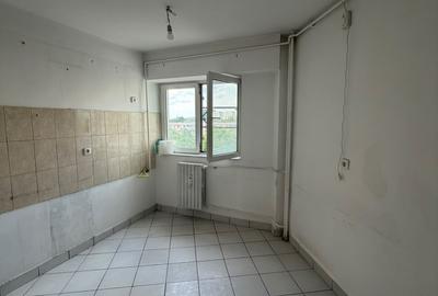 Apartament 4 camere | 13 septembrie | Bloc 1990 - 10