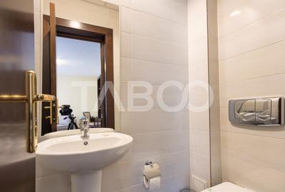 Hotel de 3* si 4* cu 64 de camere in Alba Iulia ultracentral - 31