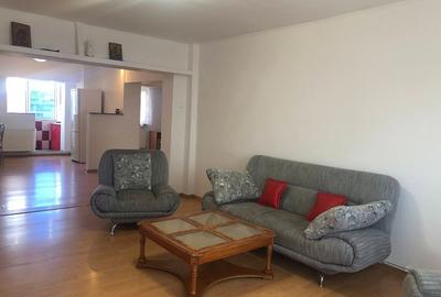 Ofer inchiriere ap 3 camere  ultracentral, mobilat si utilat, 550 euro - 10