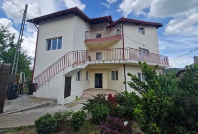 Casă spațioasă de închiriat – Valea Mare, Ștefănești, 2 km de Pitesti - 1