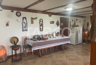 EXCLUSIVITATE Pensiune 9 camere 615 mpu 3600 mp teren in Fantanele - 12
