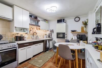 Casa cu gradina aproape de metrou 1 Mai - 232 mp curte libera - 4