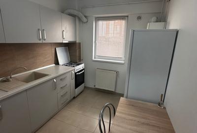 Apartament 1 camera decomandat, zona Galata - 3