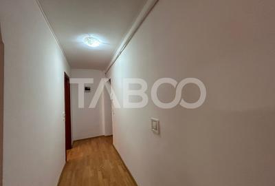 Garsoniera de vanzare 40 mpu etaj intermediar balcon Sibiu - 10