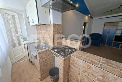 Apartament cu 3 camere si balcon de inchiriat in zona Mihai Viteazul - 8