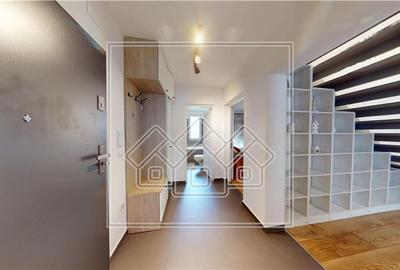 Apartament de vanzare in Sibiu  - 4 camere, 2 bai si balcon - - 14