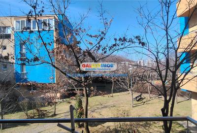 Apartament cu 2 camere semidecomandat, mobilat în Băneasa