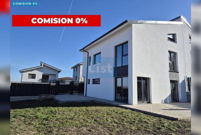 Casă cu 4 camere în Dezmir