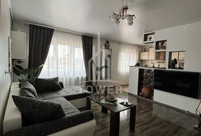 Apartament 3 camere cu mansarda de vanzare