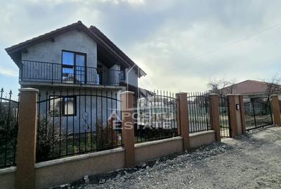 Casa individuala de vanzare, 4 camere, Sanmihaiu Roman, comision 0 - 5