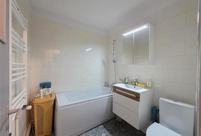 4 camere - centrala termica  -  parcare - Crangasi - 11