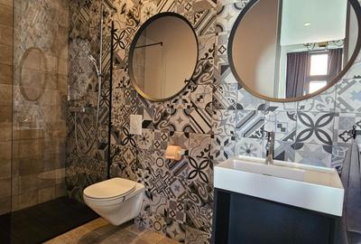 Apartament spectaculos de închiriat 4 camere 4 băi Centrul Istoric - 11