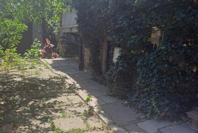 Garsonieră decomandată în Pache Protopopescu