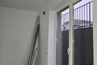 Apartament  cu balcon, demisol – construcție nouă-acces strada principala - 5