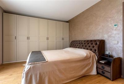 Casa cu dotari premium si finisaje de calitate ,Demisol +Parter+Etaj situata in - 12