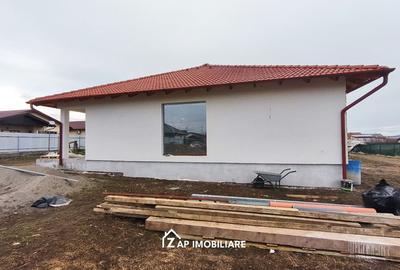 Casa 1 Nivel 107 mp utili - 4 camere - 500 mp teren - 5