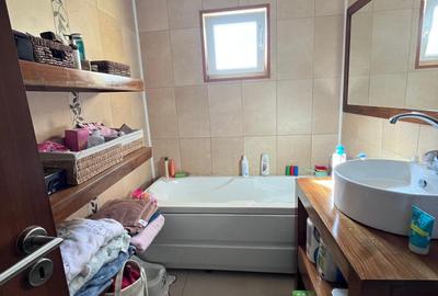 Apartament cu 2 camere Zorilor Golden Tulip - 13