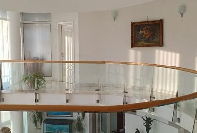 REȘEDINȚĂ DE LUX ÎN CENTRUL BAIA MARE – DESIGN INOVATOR ȘI CONFORT DE EXCEPȚIE - 10